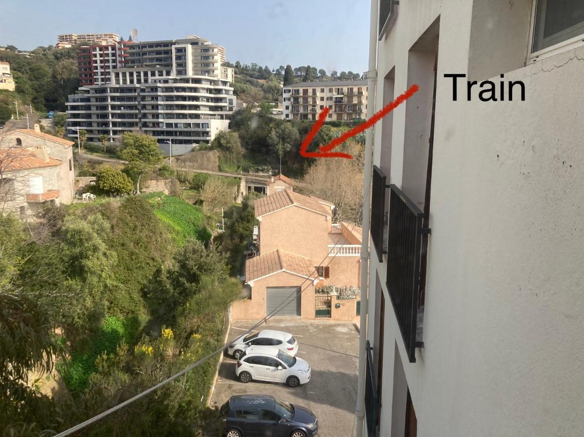 Location Chambre Avec Salle De Bain Et Partie Commune Sea View & Mountain View Renting 1 Of 3 Bedrooms With Shared Common Space 3 Bdrm Apt Not 1 Bdrm Plus Clime Ou Ac Bastia  Exterior photo